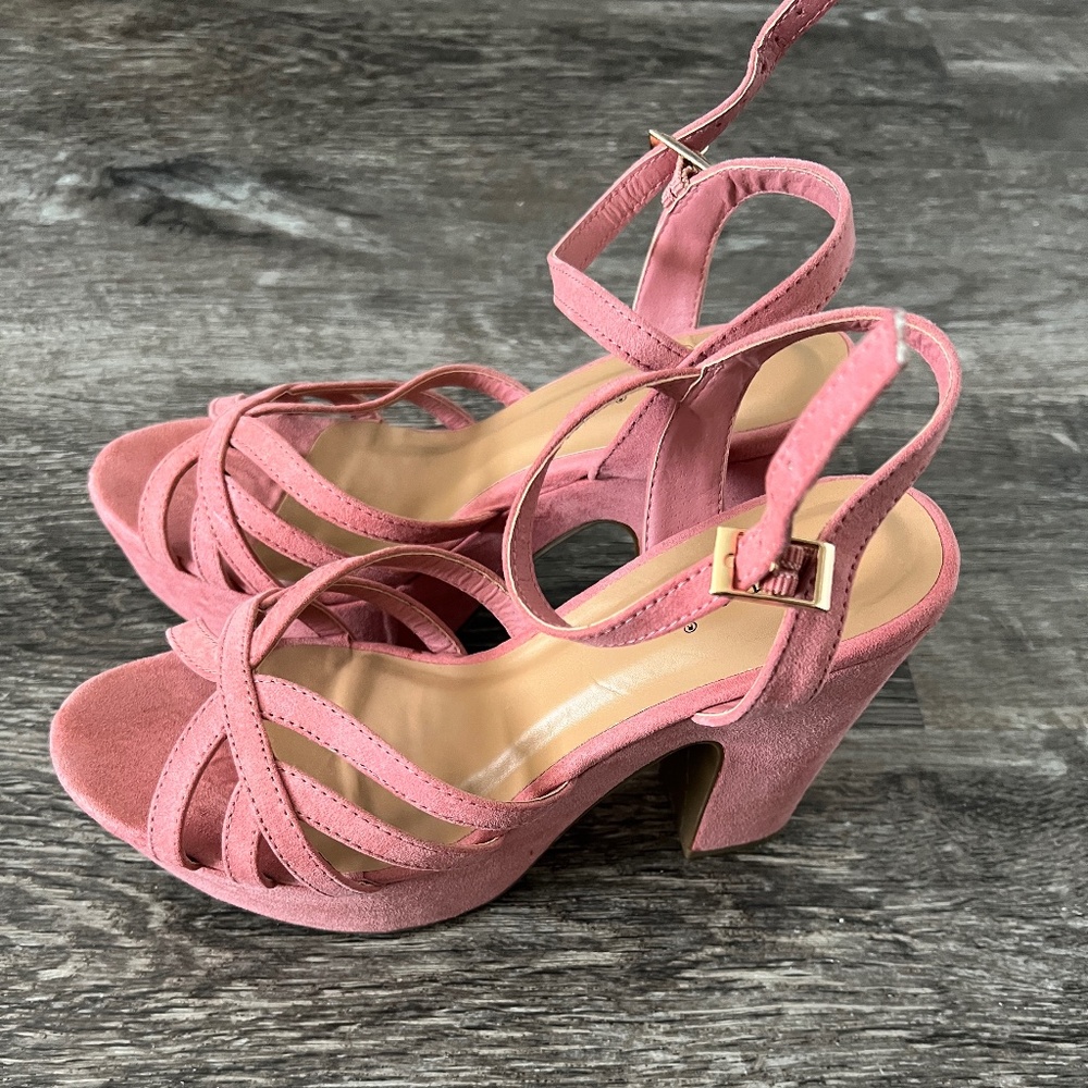 Like New Pink Chunky Heels 5" Size 8 1/2